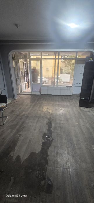 Сергили 2мавзе ярмарка оркасида 60квадрат нежилой 300д