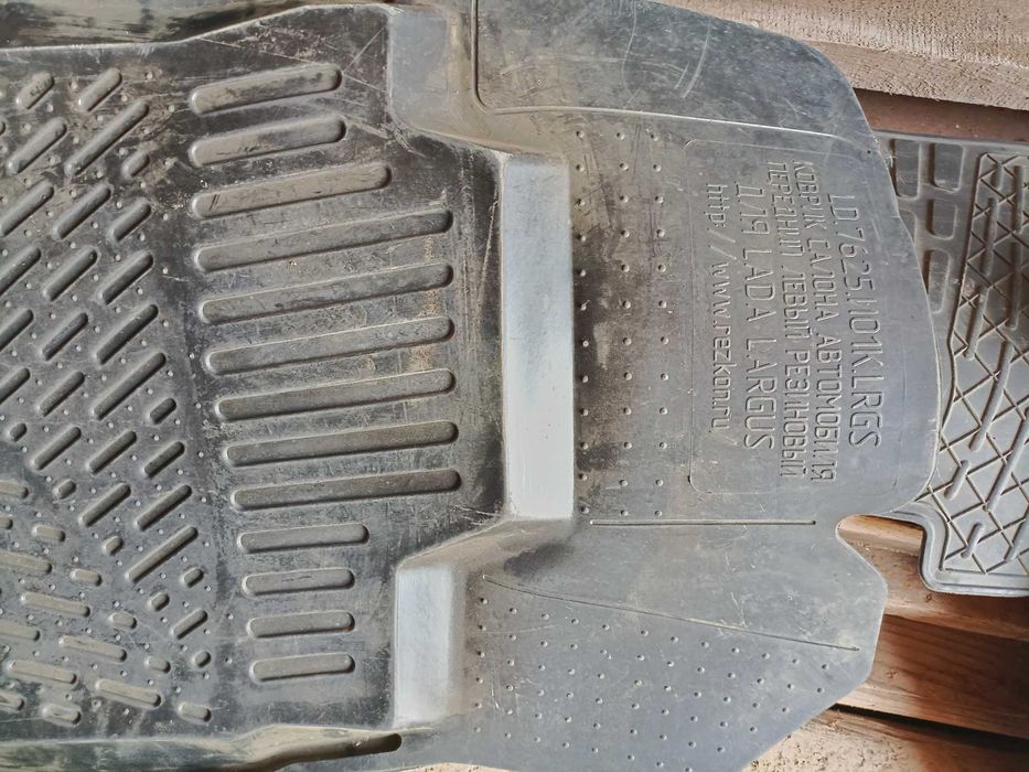 коврики резиновые ларгус