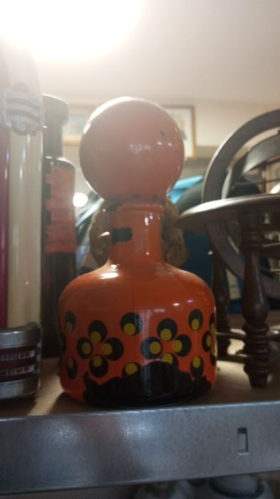 Шишета от керамика порцелан и други