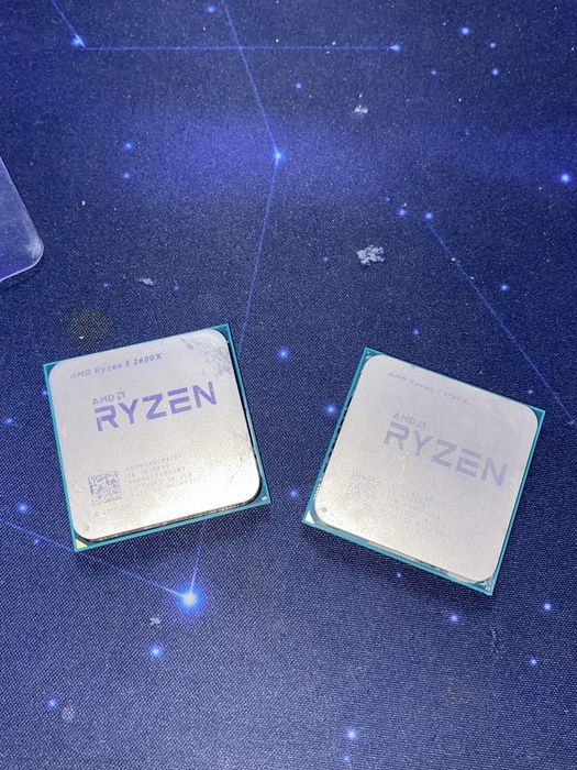 Vand 2 procesoare AMD Ryzen