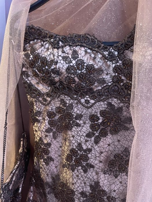 Дамска рокля за бал