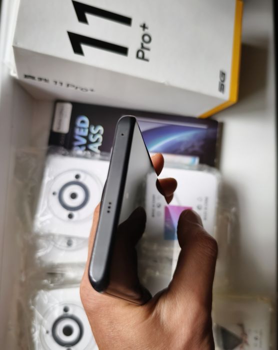 Смартфон Realme 11 pro plus 12/1024gb