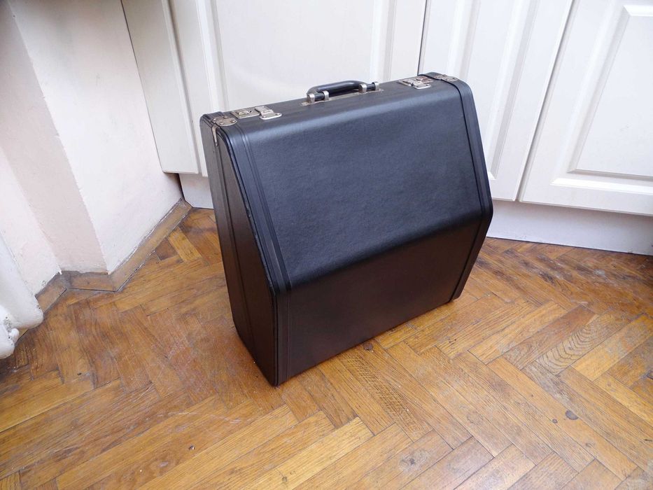 Акордеон Велтмайстер Консона 96 баса