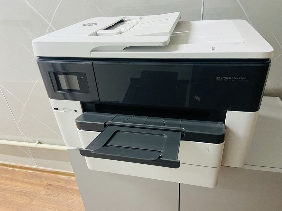 Принтер                     HP