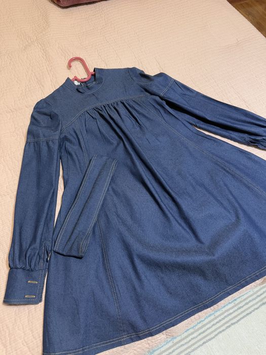 Женское джинсовове платье