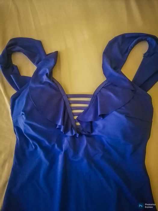 2 чифта бански костюми