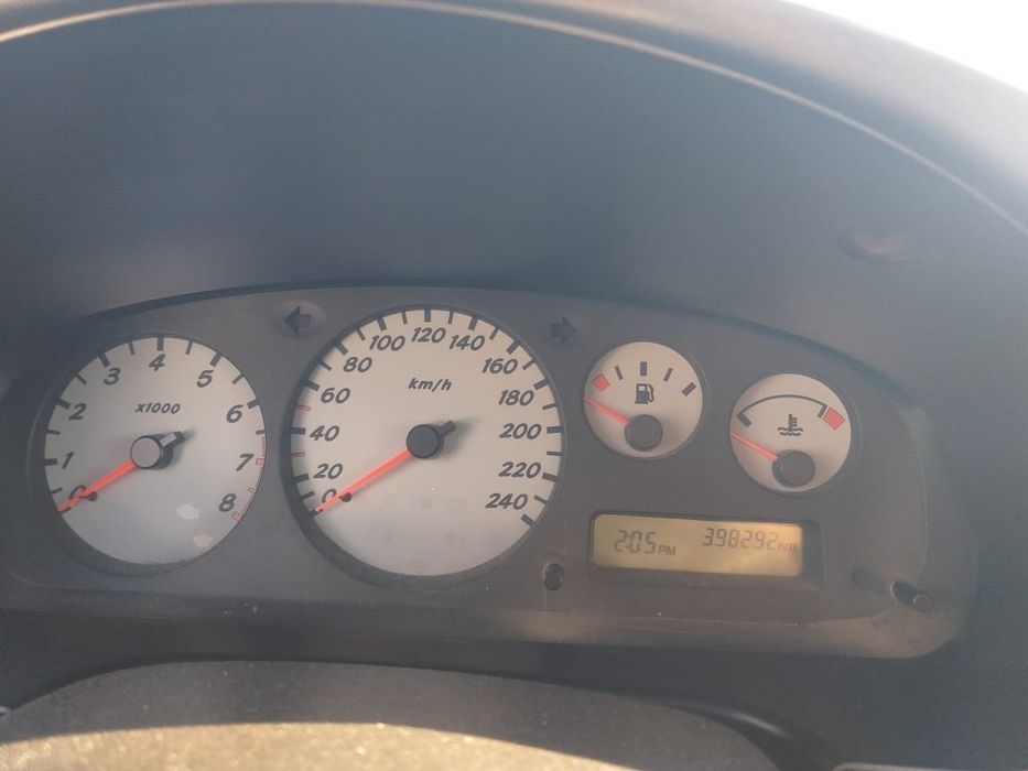 Срочно Ниссан премьера на ходу