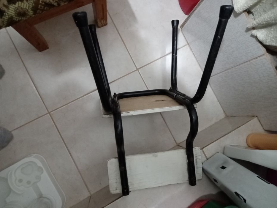 Продам  стульчик.