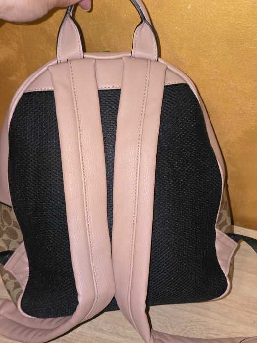 Coach страхотна дамска раница