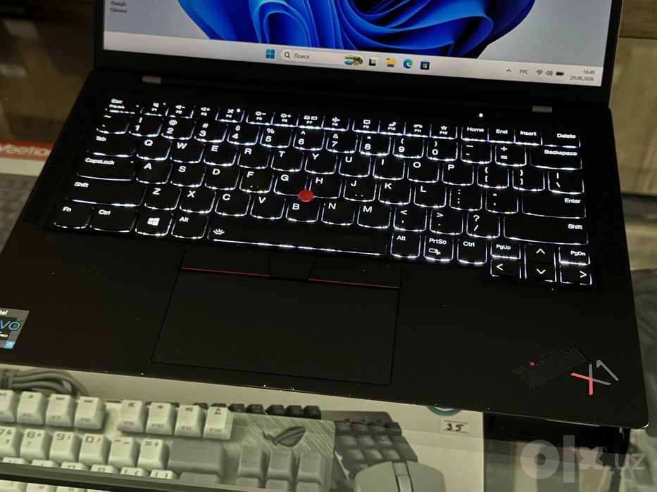 Lenovo ThinkPad X1 Carbon Gen 9 Core i5-1145G7 ram 8 ssd 256