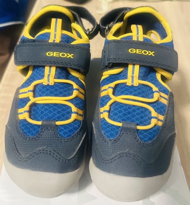 Сандали     Geox