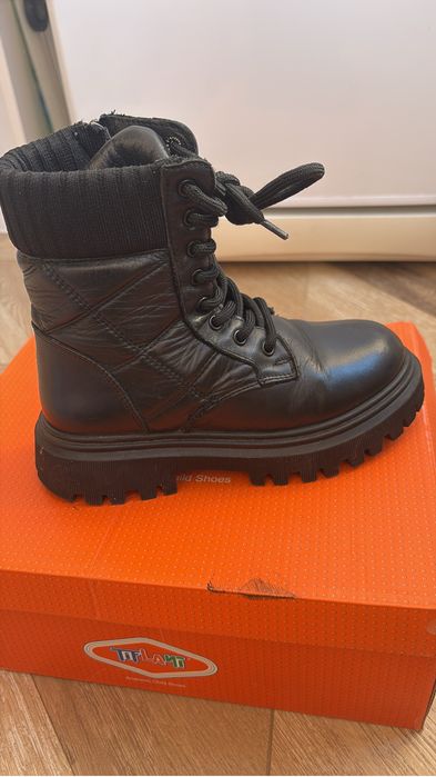 Продам сапоги для девочек