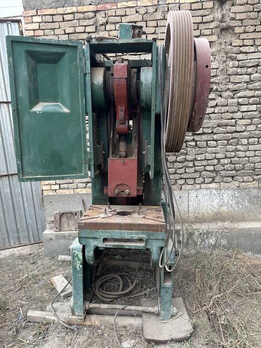 Пресс станок 25 тонна ва компрессор