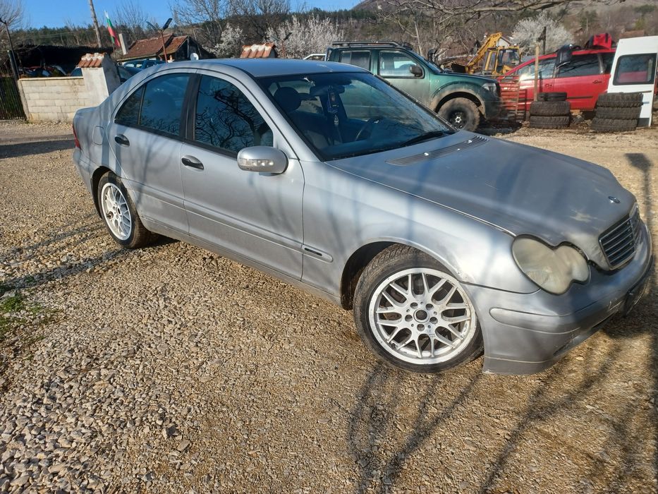 Мерцедес 2.2цди на части/Mercedes 2.2cdi na chasti