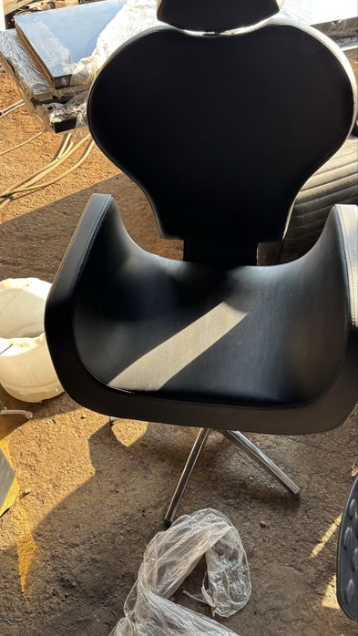 Парикмахерские кресла