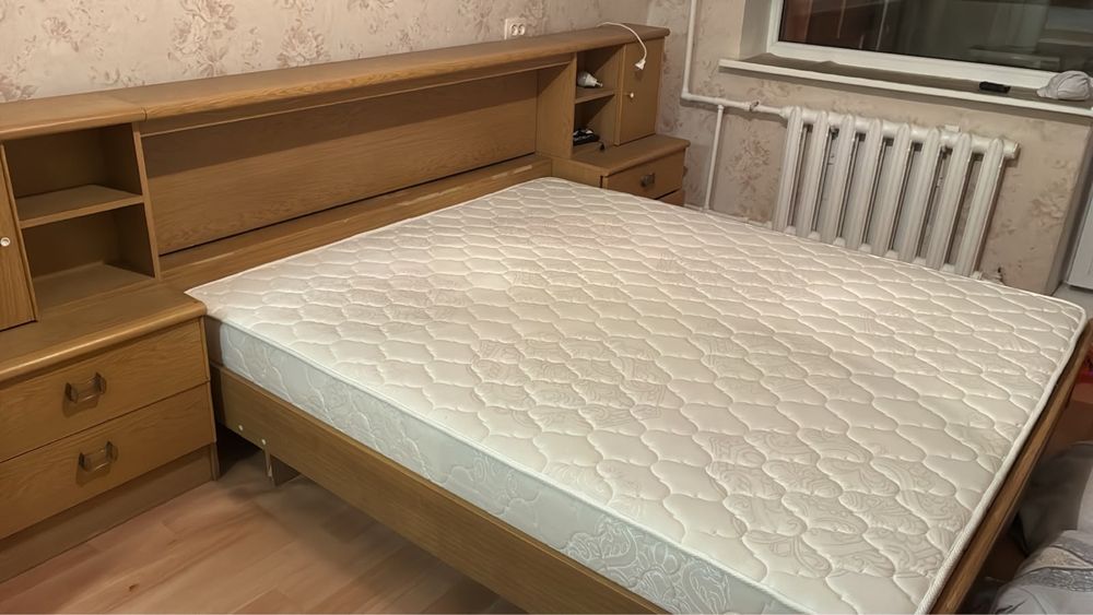 Двухспальная кровать