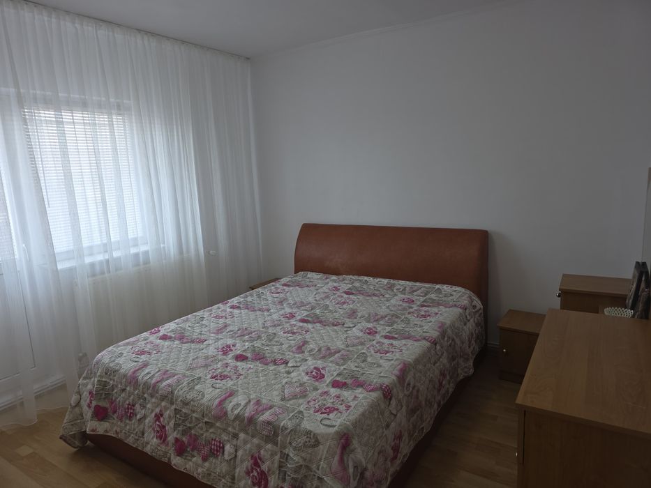 SUPER OFERTA - Ieftin - Apartament cu 3 camere modern si spatios  Gavana  Lumina, stradal