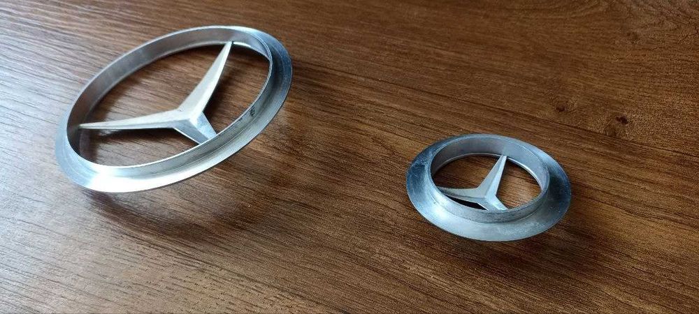 Знак Эмблема Значок Mercedes Benz