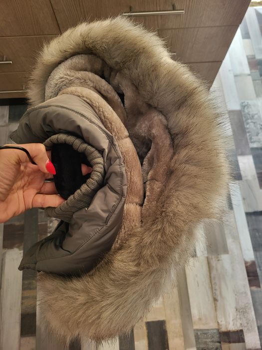 Дамско зимно яке DKNY