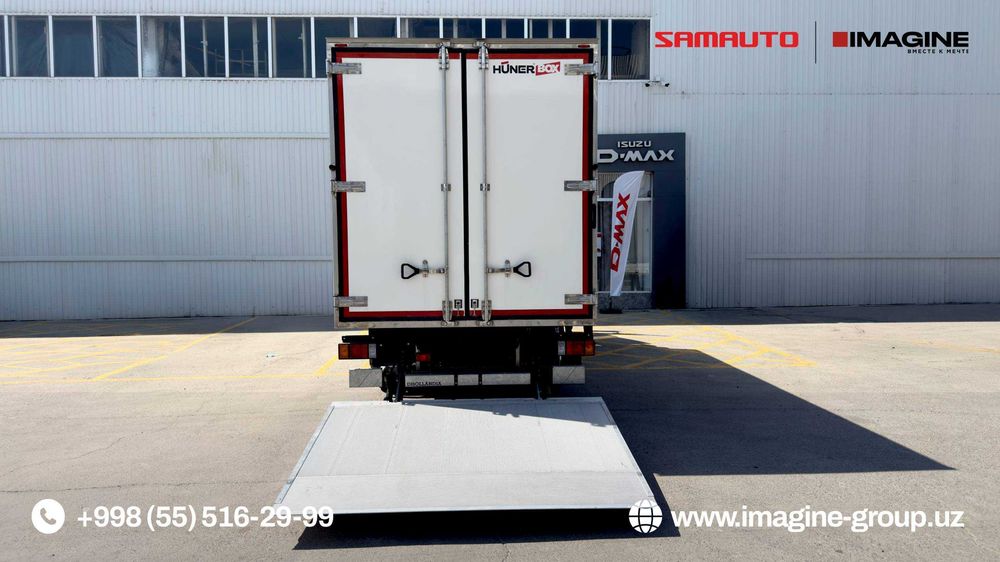 Изотермический фургон на базе шасси ISUZU NQR90L-L с гидробортом