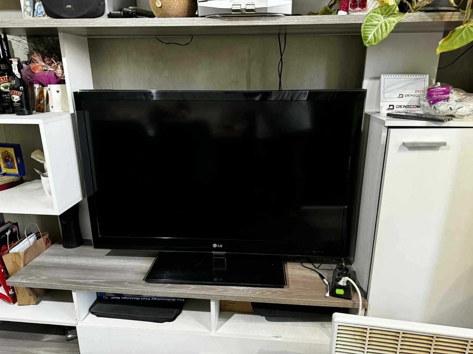 Спукан дисплей при падане lg lw4500zb, 3d