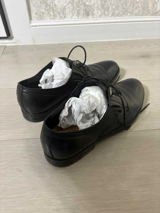 Продам мужские туфли