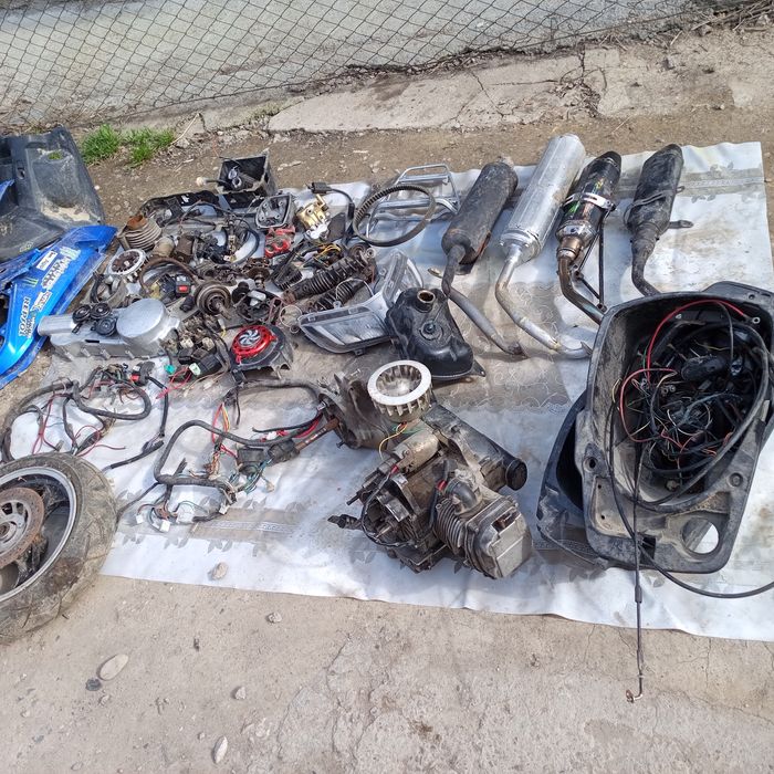 На запчасти скутер