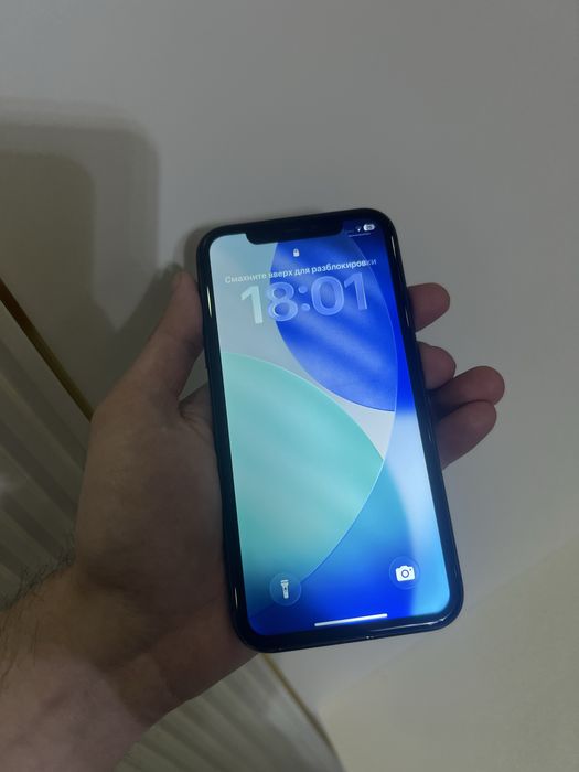 Продам IPhone 11 64gb