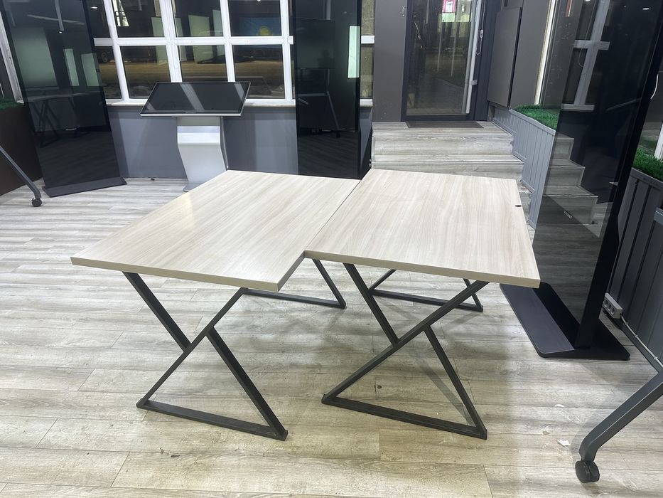 Компьютерный стол, офисные столы