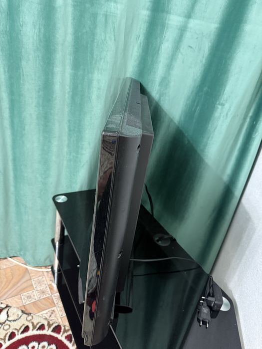 Телевизор Vestel.