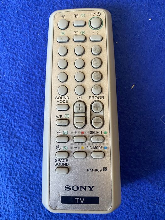 Продам телевизор SONY