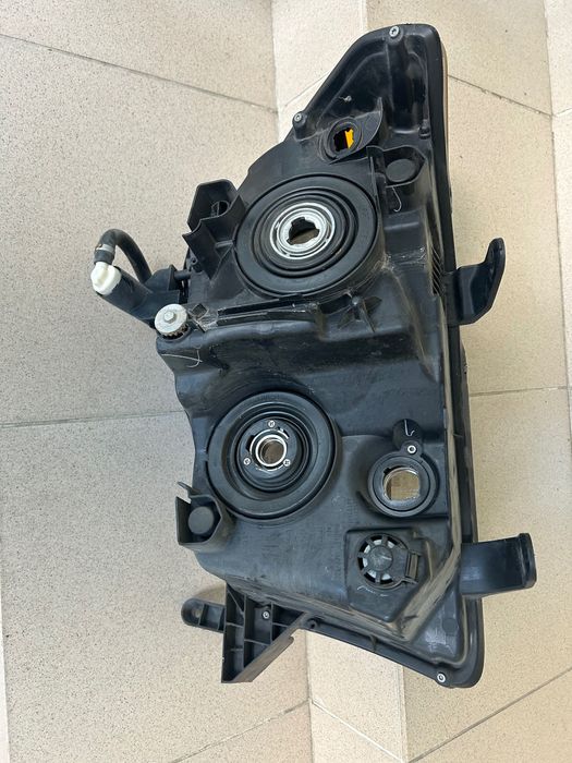 Фар Тойта Секвоя