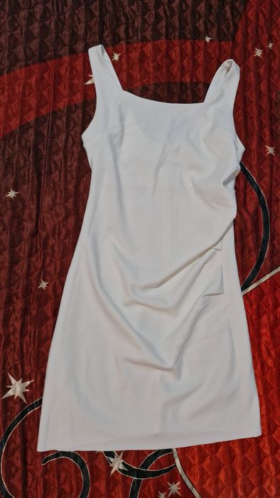 Красивые нарядные платья по скидке