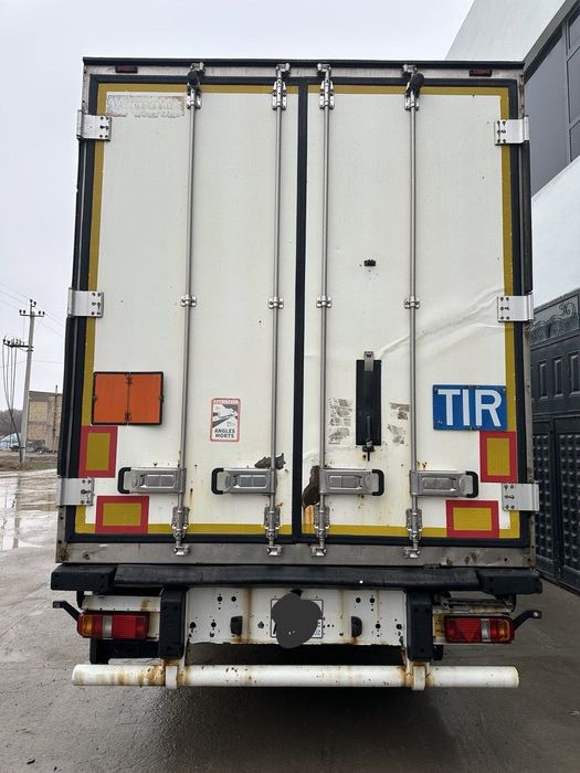 Mercedes-Benz Actros + Реф прицеп Krone SDP 27 Сотилади