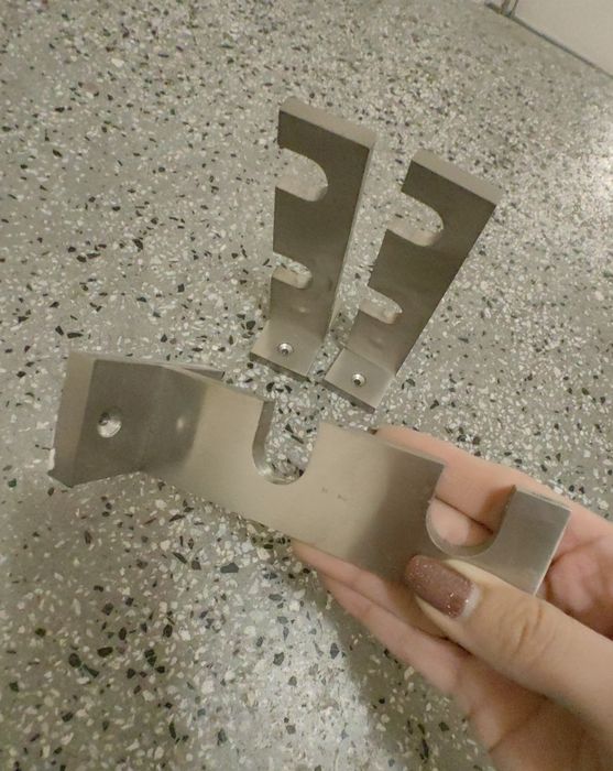 Стоманен корниз + тънко перде 1 бр. и плътни 2 бр.