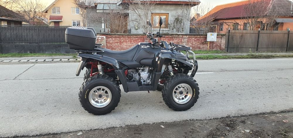 Triton outback 300cc automat