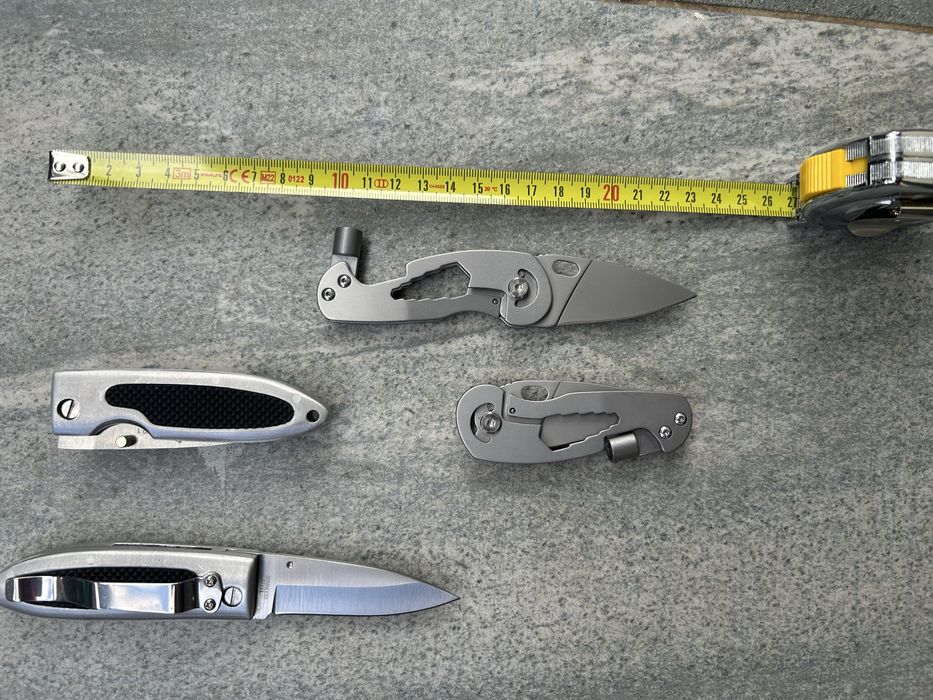 Cutit  si scula multifunctionala inox .
