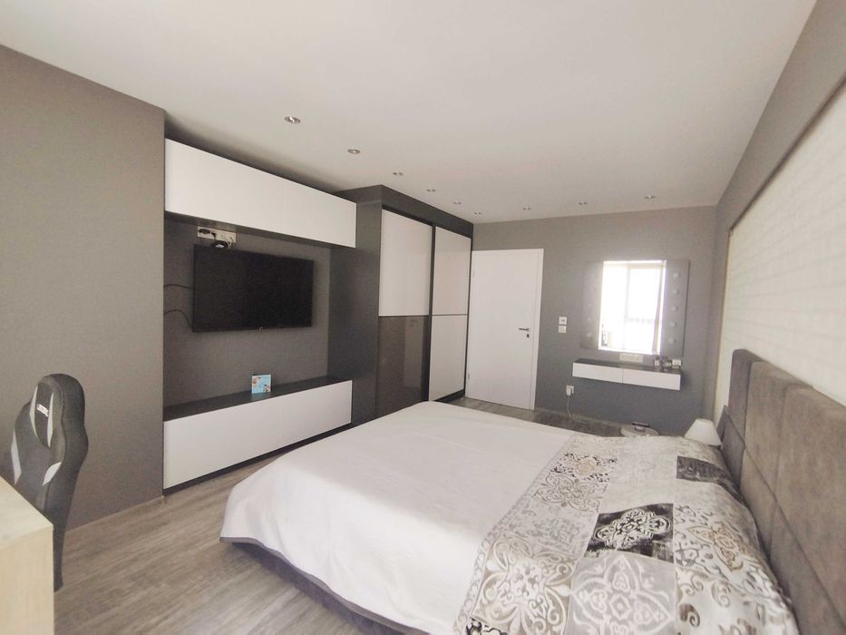 Тристаен апартамент във Vitosha apartments