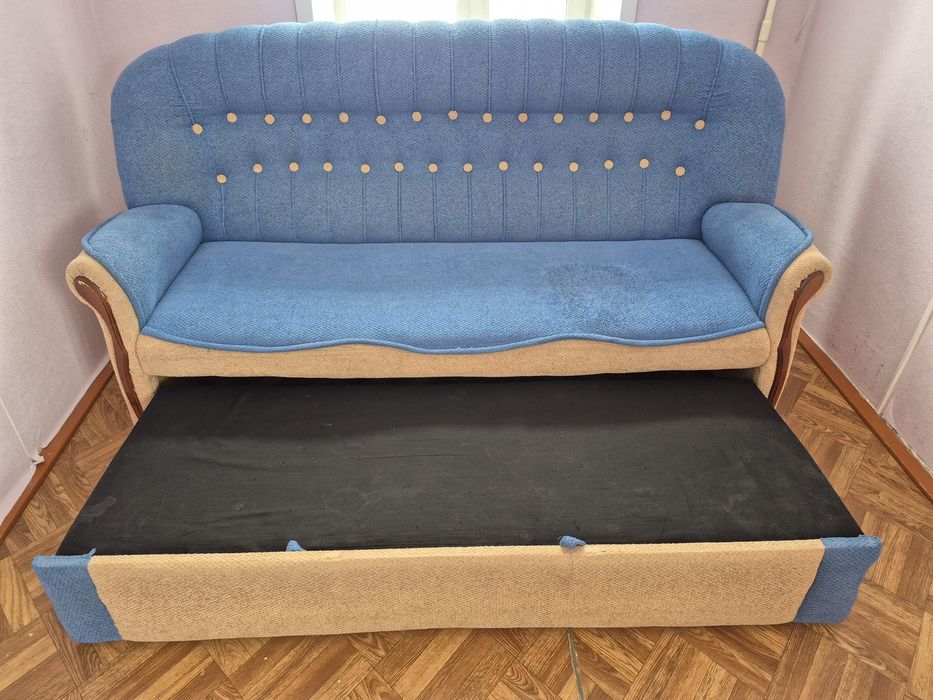 Диван для гостиной