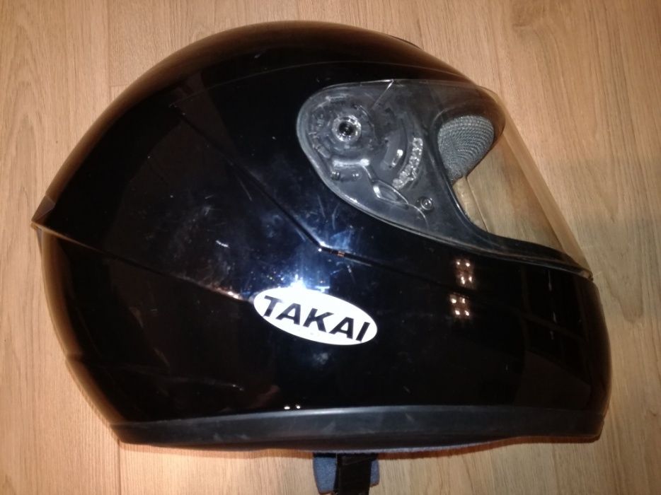 Каска за мотор Takai
