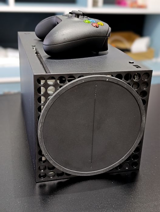 XBOX SERIES X - 1TB SSD - Stare Impecabila + Garantie