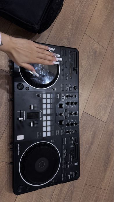 Пульт диджейский DDJ REV 5