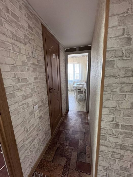 Продаётся 2-комнатная квартира