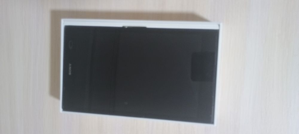 Sony Xperia Z3 Tablet Compact — Android 11 (LineageOS)