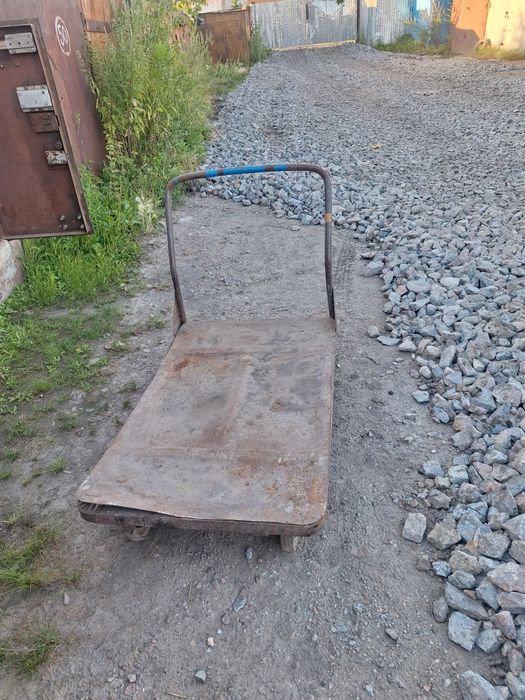 Продам тележку металлическую
