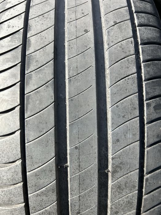 2 летни гуми michelin 215 55 18