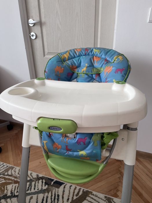Scaun de masa bebe