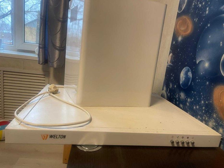 Вытяжка Welton б/у в хорошем состоянии