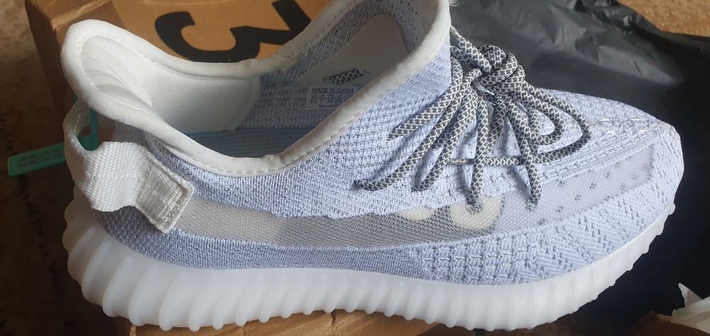 Кроссовки Yeezy 350