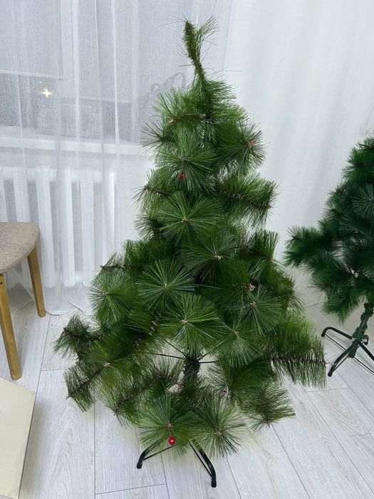 Продаю искусственную елку